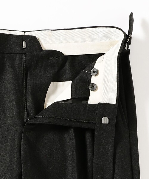 GTA（ジーティーアー）の「【別注】GTA / HERRICK ウール サキソニー サイドアジャスター 2プリーツ スラックス（その他パンツ・メンズ・グレー/チャコールグレー/ネイビー・48/46/44/42/52/50）」の12枚目の写真