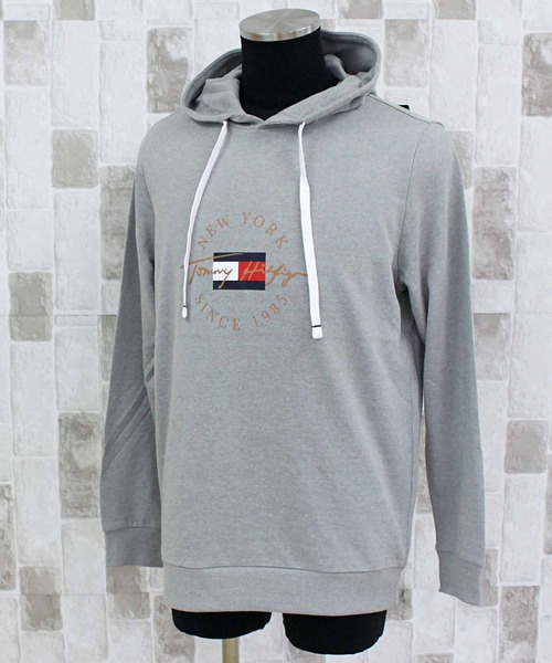 TOMMY HILFIGER(トミーヒルフィガー)の「サークルロゴグラフィックスウェットパーカー(パーカー・メンズ・グレー/ネイビー/ホワイト・M/L/XL)」の6枚目の写真