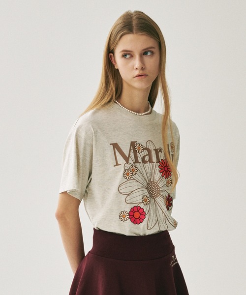 Mardi Mercredi(マルディメクルディ)の「TSHIRT FLOWERMARDI BLOSSOM / Tシャツ フラワーマルディ ブロッサム(Tシャツ/カットソー・レディース・ベージュ系その他/ベージュ系その他2/オートミール/ネイビー/クリーム/グレー・FREE)」の20枚目の写真