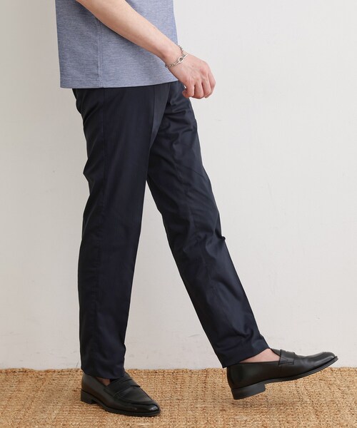 TAKEO KIKUCHI（タケオキクチ）の「COOLMAX（R）サマーへリンボン（スラックス・メンズ・ベージュ/ネイビー/オフホワイト・02/03/04）」の19枚目の写真