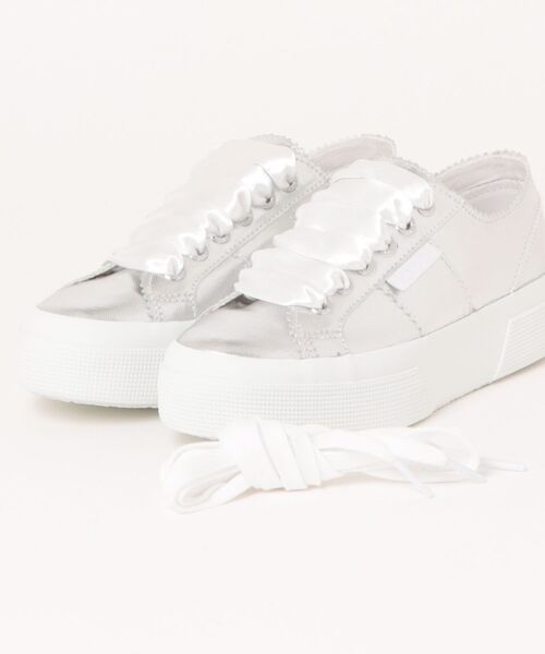 qualite(カリテ)の「【PELLICO×SUPERGA】コラボスニーカー 厚底スニーカー シルバー きれいめスニーカー(スニーカー・レディース・ブラック/シルバー・38/37/36)」の5枚目の写真