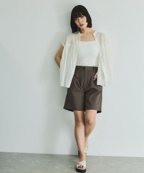 VICKY（ビッキー）の「ヘザーエステルハーフパンツ≪手洗い可能≫（その他パンツ・レディース・ブラック/オフホワイト/ブラウン・M）」の15枚目の写真