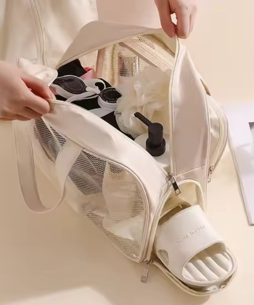 VIBGYOR(ヴィブジョー)の「LESRIRE/シューズポケットつきジム・フィットネスバッグ L9194(ボストンバッグ・レディース・ブラック/ピンク/グリーン/グレー/ベージュ・FREE)」の8枚目の写真