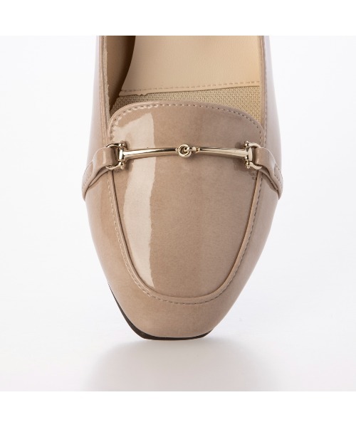 Pitti(ピッティ)の「【WEB限定】ビットレインパンプス(パンプス・レディース・ベージュ系その他2/ライトブラック・22.5cm/23cm/23.5cm/24cm/24.5cm)」の6枚目の写真