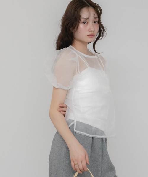 HEILIS(ヘイリス)の「パワショルシアーブラウス / シアー パフスリーブ 半袖 無地 花柄 ブラック ホワイト パープル 韓国 ガーリー オケージョン 結婚式 二次会 パーティー レイヤード パワショル パワーショルダー トレンド カジュアル(シャツ/ブラウス・レディース・ブラック系その他/ブラック/パープル系その他/ホワイト・FREE)」の13枚目の写真