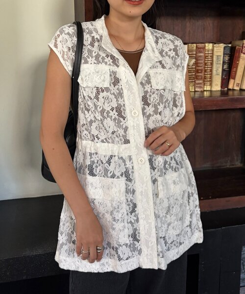 CIAOPANIC TYPY（チャオパニックティピー）の「レースミリタリーベスト（ベスト・レディース・ホワイト/オフホワイト/ブラック・ONE SIZE）」の4枚目の写真