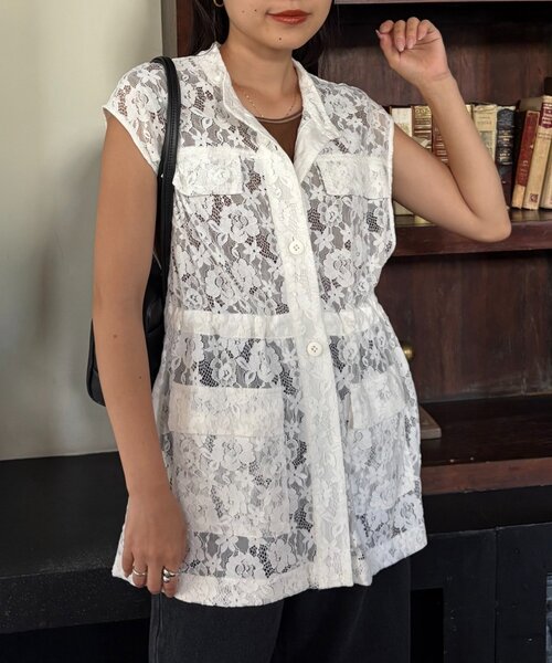 CIAOPANIC TYPY（チャオパニックティピー）の「レースミリタリーベスト（ベスト・レディース・ホワイト/オフホワイト/ブラック・ONE SIZE）」の5枚目の写真