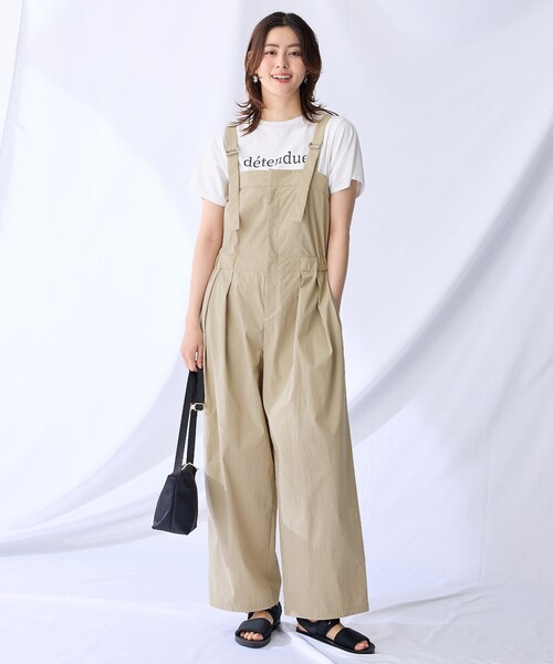 ANY（エニィ）の「【南明奈さんコラボ】撥水サロペット（ドレス・レディース・ベージュ系/グレー系・4）」の2枚目の写真