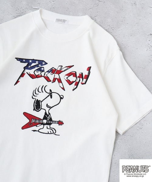 PEANUTS(ピーナッツ)の「PEANUTS プリントTシャツ(Tシャツ/カットソー・メンズ・ブラック/ホワイト系/ブラック系/ホワイト/ブラック系1・S/M/L)」の3枚目の写真