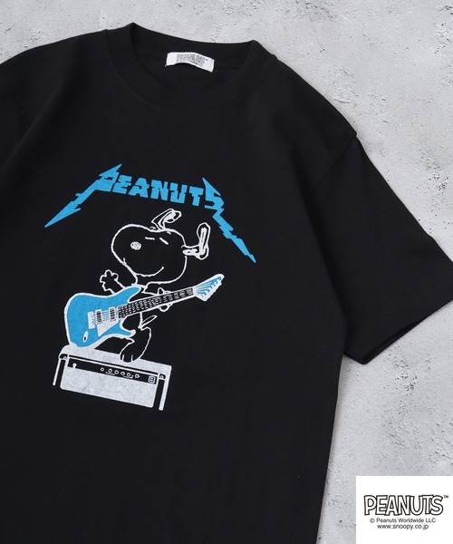 PEANUTS(ピーナッツ)の「PEANUTS プリントTシャツ(Tシャツ/カットソー・メンズ・ブラック/ホワイト系/ブラック系/ホワイト/ブラック系1・S/M/L)」の4枚目の写真