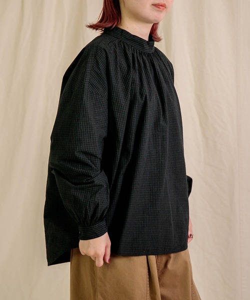 prit（プリット）の「[prit] 強撚グラフチェック ハイネッククレリックプルオーバー（シャツ/ブラウス・レディース・ブラック/アイボリー・FREE）」の8枚目の写真