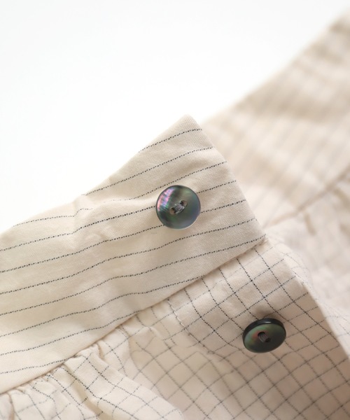 prit（プリット）の「[prit] 強撚グラフチェック ハイネッククレリックプルオーバー（シャツ/ブラウス・レディース・ブラック/アイボリー・FREE）」の7枚目の写真
