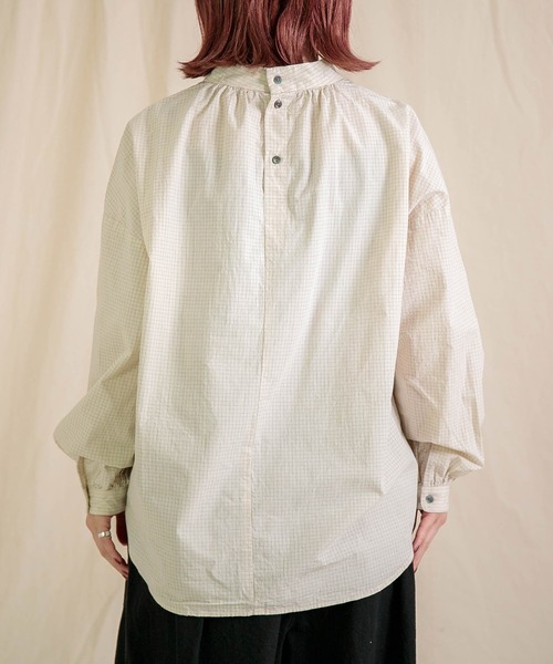 prit（プリット）の「[prit] 強撚グラフチェック ハイネッククレリックプルオーバー（シャツ/ブラウス・レディース・ブラック/アイボリー・FREE）」の16枚目の写真