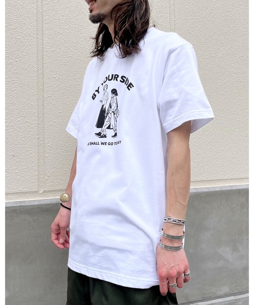 RGY(アールジーワイ)の「【RGY】BY YOUR SIDE デザインプリントTシャツ 半袖(Tシャツ/カットソー・メンズ・オートミール/ホワイト・MEDIUM/LARGE)」の22枚目の写真