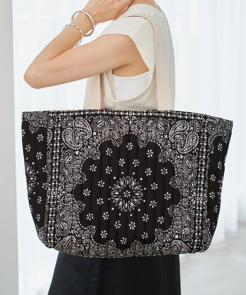アパルトモンMALUSマリュスBandana quilting big tote MALUS/マリュス】 Bandana quilting big tote（トートバッグ