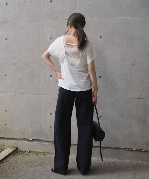 LAULEN(ローレン)の「back open nuance tee /バックオープンニュアンスフレンチスリーブTシャツ(Tシャツ/カットソー・レディース・ブラック/ホワイト・FREE)」の6枚目の写真