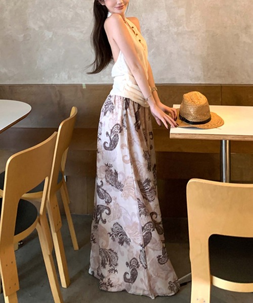 Girly Doll(ガーリードール)の「ホルターネックトップス×柄パンツ セットアップ(セットアップ・レディース・ベージュ・L/M)」の7枚目の写真