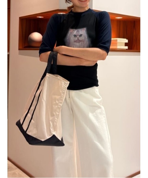 ESTNATION(エストネーション)の「J.B.ATTIRE / CAT Tシャツ《ESTNATION EXCLUSIVE》(Tシャツ/カットソー・レディース・ブラック・FREE)」の4枚目の写真