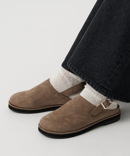 CITEN(シテン)の「<CITEN>スウェードライククロッグシューズ(サンダル・レディース・ベージュ/ブラック・M/S/L)」の2枚目の写真