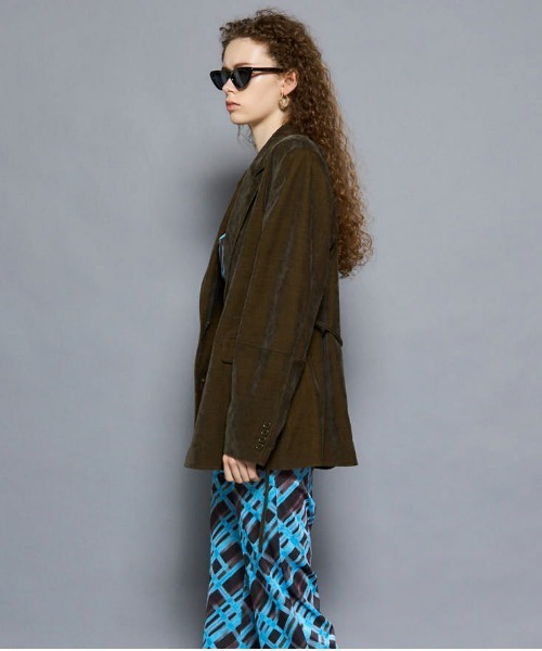 MAISON SPECIAL(メゾンスペシャル)の「Chambray Corduroy Jacket/シャンブレーコーデュロイジャケット■セットアップ対応■(テーラードジャケット・レディース・ブルー/カーキ/ブラック・36/38)」の16枚目の写真