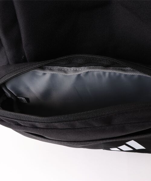 adidas(アディダス)の「《adidas》ユーティリティー 2IN1 バックパック(バックパック/リュック・メンズ・ブラック/ホワイト系その他・フリー)」の9枚目の写真