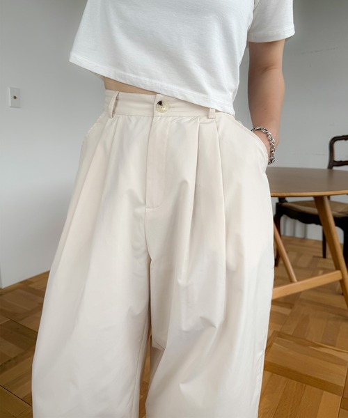 タックボリュームパンツ（その他パンツ）｜PICHI（ピイチ）の