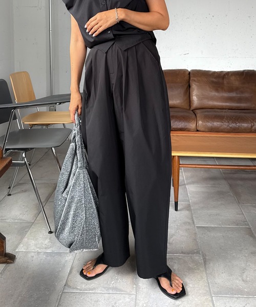 PICHI(ピイチ)の「タックボリュームパンツ(その他パンツ・レディース・ブラック/アイボリー・REGULAR/LONG)」の16枚目の写真