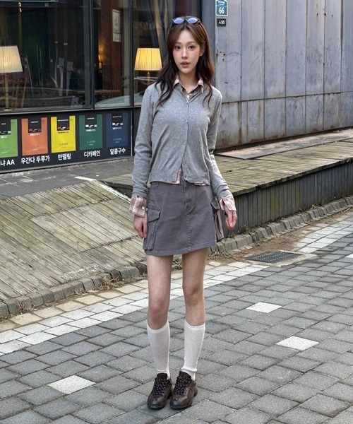 Vini（ヴィニ）の「【Vini】カーゴ ミニスカート（スカート・レディース・カーキ/グレー・SMALL/MEDIUM/LARGE）」の12枚目の写真