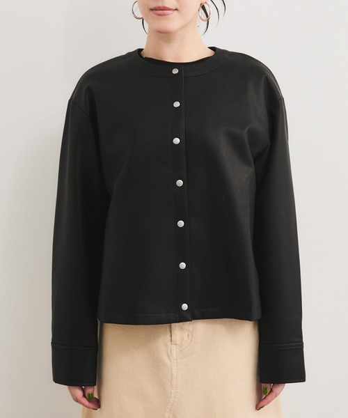 le cercle ADAM ET ROPE'(ルセルクルアダムエロペ)の「シンセティックレザーブルゾン/セットアップ対応(ブルゾン・レディース・キナリ/ダークブラウン/ブラック・FREE)」の19枚目の写真