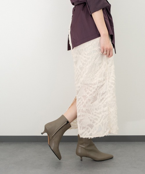 FABIO RUSCONI(ファビオルスコーニ)の「【FABIO RUSCONI】ポインテッドトウプレーンショートブーツ(F53029)(ブーツ・レディース・ブラック/グレイッシュベージュ・36/37/38/39)」の5枚目の写真