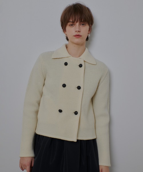 allureville（アルアバイル）の「片畦ニットジャケット（テーラードジャケット・レディース・オフホワイト/グレー系その他/レッド・2）」の2枚目の写真