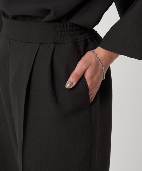 UNITED ARROWS & SONS by DAISUKE OBANA（ユナイテッドアローズアンドサンズバイダイスケオバナ）の「＜D.O UNITED ARROWS BY DAISUKE OBANA for WOMEN＞Ⅰ 2P WIDE TPD PANTS/パンツ（その他パンツ・レディース・ダークグリーン/ブラック・M/S）」の5枚目の写真