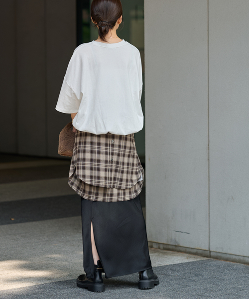 JOURNAL STANDARD relume（ジャーナルスタンダード　レリューム）の「《追加5》ギャザーヘムショートスリーブTシャツ（Tシャツ/カットソー・レディース・ブラック/ライトグレー/ホワイト/ベージュ・FREE）」の16枚目の写真