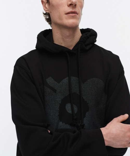 marimekko（マリメッコ）の「【kioski】Teesi Unikko / hoodie（パーカー・レディース・ブラック・SMALL/MEDIUM/LARGE/X-SMALL）」の2枚目の写真