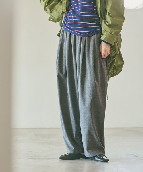 studio CLIP（スタディオクリップ）の「《days》タックトラウザーパンツ[プチ・プラスサイズあり]（その他パンツ・レディース・ブラック/ブラウン/チャコール・LARGE/PF/ﾌﾘｰ(L)/MEDIUM）」の18枚目の写真