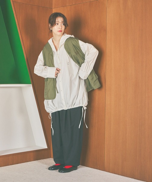 studio CLIP（スタディオクリップ）の「《days》タックトラウザーパンツ[プチ・プラスサイズあり]（その他パンツ・レディース・ブラック/ブラウン/チャコール・LARGE/PF/ﾌﾘｰ(L)/MEDIUM）」の6枚目の写真