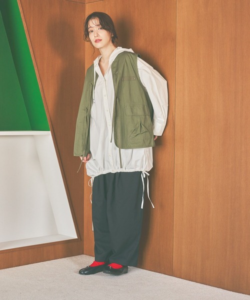 studio CLIP（スタディオクリップ）の「《days》タックトラウザーパンツ[プチ・プラスサイズあり]（その他パンツ・レディース・ブラック/ブラウン/チャコール・LARGE/PF/ﾌﾘｰ(L)/MEDIUM）」の4枚目の写真