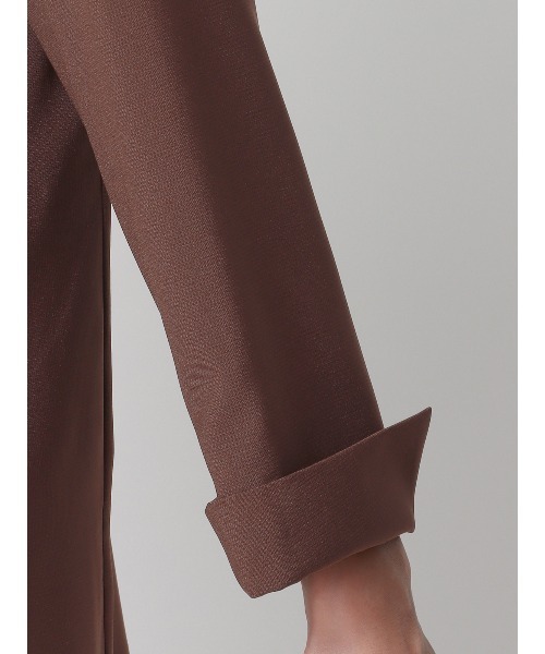 SUIT SQUARE（スーツスクエア）の「ジャケット ウォッシャブル ストレッチ 撥水 UVカット 防シワ（スーツジャケット・レディース・ブラウン系/ネイビー系・36(7号)/38(9号)/40(11号)）」の8枚目の写真