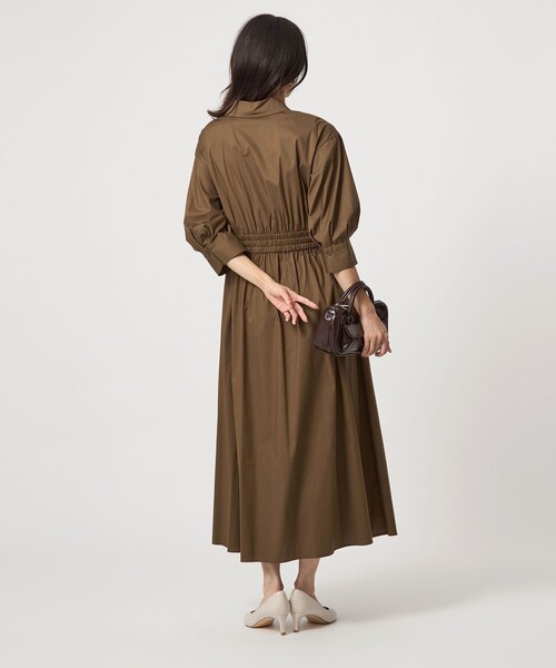 green label relaxing（グリーンレーベルリラクシング）の「シャツ襟 フィット＆フレア タックスリーブ ワンピース（シャツワンピース・レディース・ダークブラウン/ネイビー・FREE）」の11枚目の写真