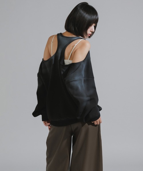 Chick（チック）の「Mura-dyed Laser Back Sweatshirt / ムラ染め レーサーバックスウェット（スウェット・レディース・ブラック/ベージュ/オリーブ・FREE）」の2枚目の写真