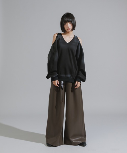 Chick（チック）の「Mura-dyed Laser Back Sweatshirt / ムラ染め レーサーバックスウェット（スウェット・レディース・ブラック/ベージュ/オリーブ・FREE）」の15枚目の写真