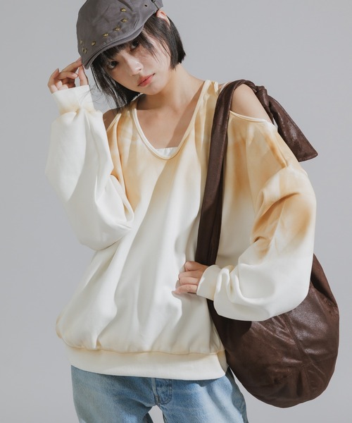 Chick（チック）の「Mura-dyed Laser Back Sweatshirt / ムラ染め レーサーバックスウェット（スウェット・レディース・ブラック/ベージュ/オリーブ・FREE）」の4枚目の写真
