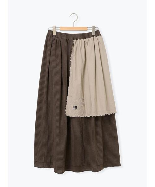 Samansa Mos2（サマンサ モスモス）の「刺繍クロス付きスカート（スカート・レディース・ブルー/チャコールグレー/ブラック/ベージュ・F）」の4枚目の写真