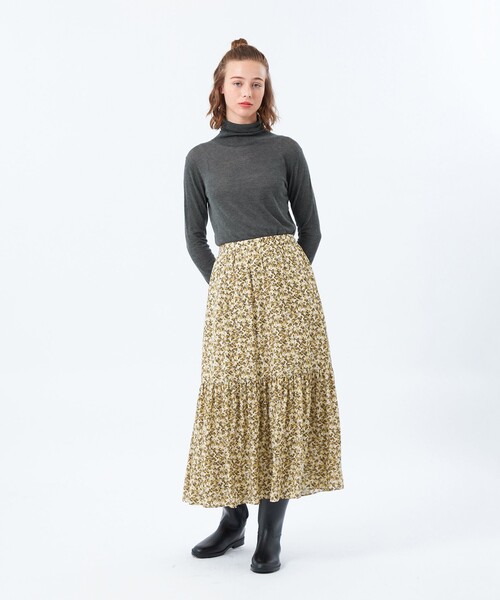 MACKINTOSH PHILOSOPHY(マッキントッシュ フィロソフィー)の「リトルフラワープリントギャザースカート(スカート・レディース・イエロー系その他3/ダークネイビー・36/38)」の4枚目の写真