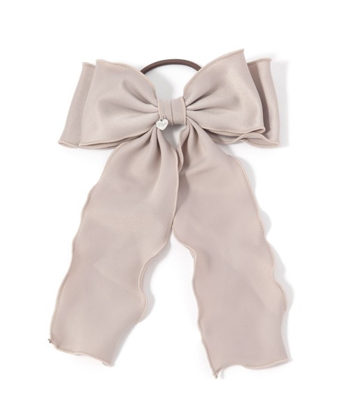 repipi armario(レピピ アルマリオ)の「サテンWリボンメローポニー(ヘアゴム・キッズ・アイボリー/グレー/ブラック/ベージュ・ONESIZE)」の4枚目の写真