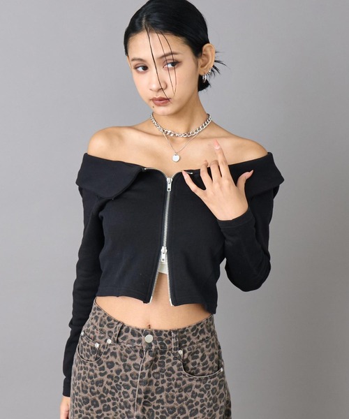 ANAP（アナップ）の「オフショルダー ダブルジップ 裏毛 トップス（その他トップス・レディース・グレー/ブラック・F）」の13枚目の写真