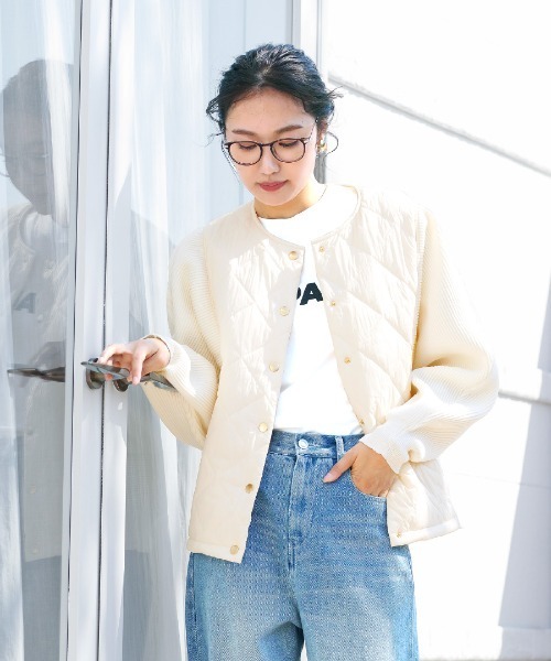 Emilyan(エミリアン)の「【 暖か&軽やか 】 ダイヤキルト×リブニットブルゾン(Tシャツ/カットソー・レディース・アイボリー/ブラック・M)」の5枚目の写真