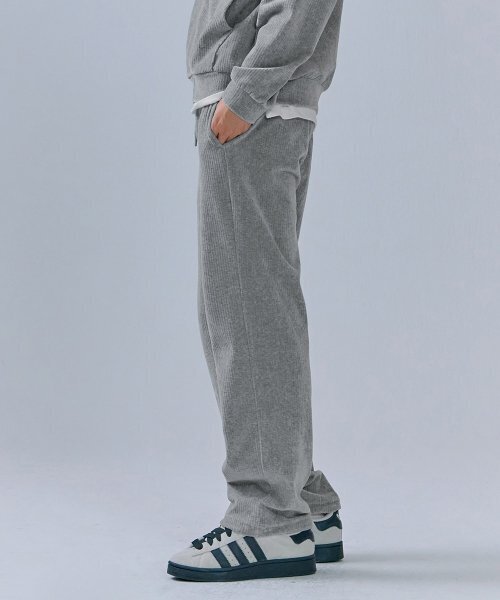 CHASECULT(チェイスカルト)の「男性 コーデュロイ ストレートパンツ-CFPK7241C0B(スウェットパンツ・メンズ・ライトグレー・70/76/82/86)」の3枚目の写真