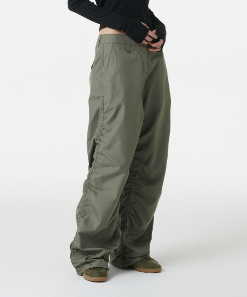 MUSINSA STANDARD WOMAN（ムシンサスタンダードウーマン）の「ウィメンズワイドシャーリングパンツ[セージ]（その他パンツ・レディース・その他・28/30/24/26）」の2枚目の写真
