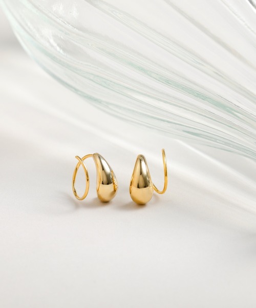 CALIN STANDARD(カリンスタンダード)の「◆金属アレルギー対応◆◆made in japan◆ドロップ カールピアス(ピアス(両耳用)・レディース・ゴールド/シルバー・FREE)」の2枚目の写真